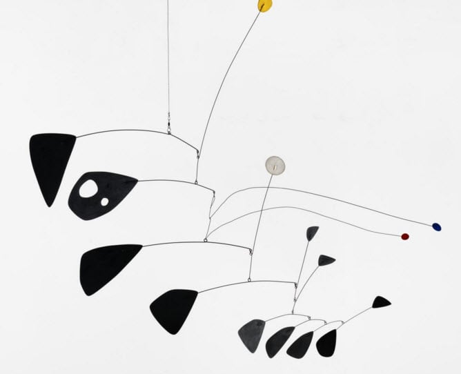 Alexander Calder, Antennae with Red and Blue Dots (c. 1953). Courtesy of Tate Modern.