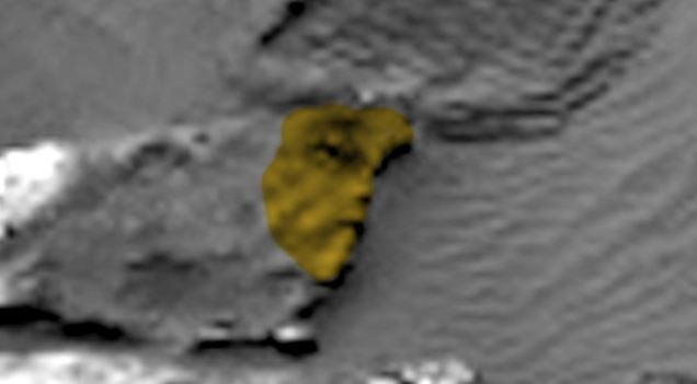 This is apparently a face on the surface of Mars, with color highlighting by Scott C. Waring.Image: UFO Sightings Daily.
