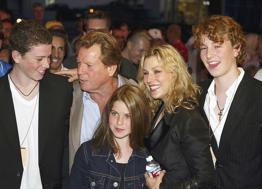 Actor Ryan O'Neal, his daughter, actress Tatum O'Neal and her children Sean, Emily and Kevin McEnroe arrive at the 30th anniversary screening of 'Paper Moon' at the Vista Theater August 21, 2003 in Los Angeles, California. <br>Image: Kevin Winter/Getty Images)