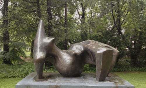 Henry Moore's <em>Reclining Figure</em><br>Image: via Columbia's New Public Sculpture Outdoor blog