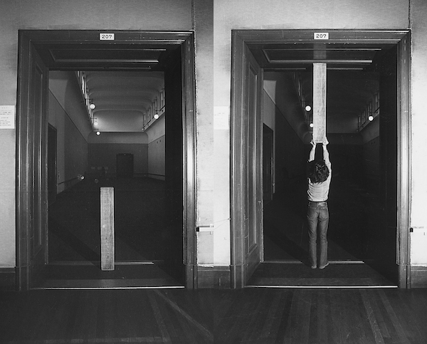 Keiji Uematsu<i>Vertical Position</i> (1973) <br> Photo: courtesy Simon Lee Gallery