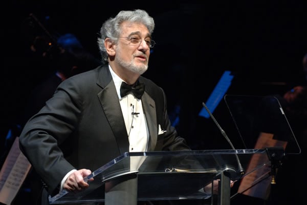 Opera singer and Europa Rostra president Plácido Domingo in 2008 at the Harman Center for the Arts in Washington, D.C. Photo by Russell Hirshon for the National Endowment for the Arts (public domain).