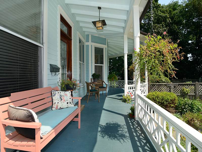 Tony Oursler's childhood home in Nyack, NY.<br>Photo: Courtesy of Sotheby's International Realty.