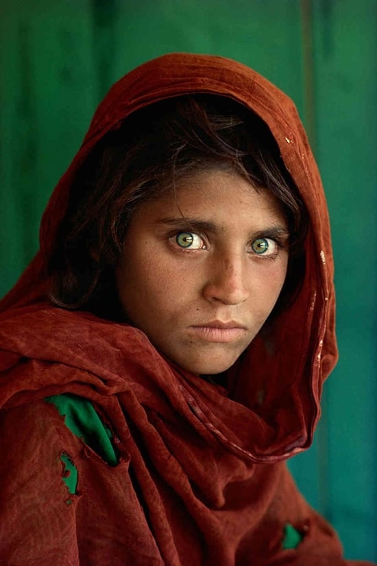 Steve McCurry, Sharbat Gula, Afghan Girl, Pakistan (1984).Photo: Courtesy of artnet Auctions