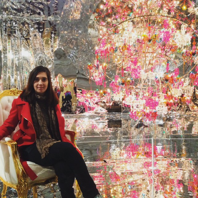 The author, Sarah Cascone, poses with Choi Jeong Hwa's Chaosmos at "Megacities Asia" at the Museum of Fine Arts, Boston. Photo: Nathan Monroe-Yavneh.