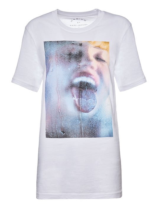 Marilyn Minter, Miley Hearts Planned Parenthood (2016) on a Marc Jacobs t-shirt. Courtesy of Planned Parenthood.