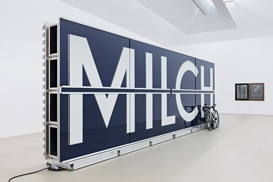 Reinhard Mucha, Ohne Titel (MILCH), [2014] 1979 (Detail). Courtesy of Kunstmuseum Basel