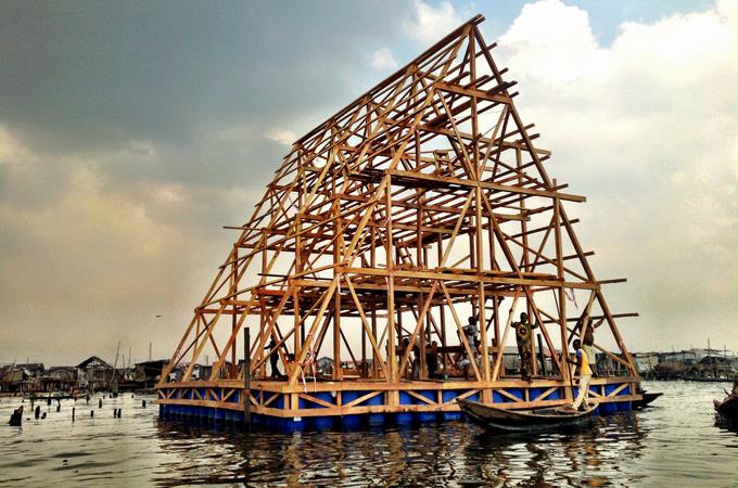 Makoko Floating School in Lagos, Nigeria. Photo via NLÉ Facebook page.