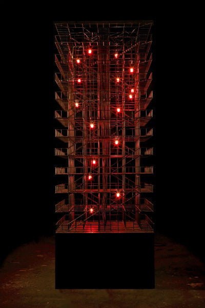 Joep van Lieshout, Minimal Steel Red Lights (2008). Photo ©Atelier Van Lieshout.