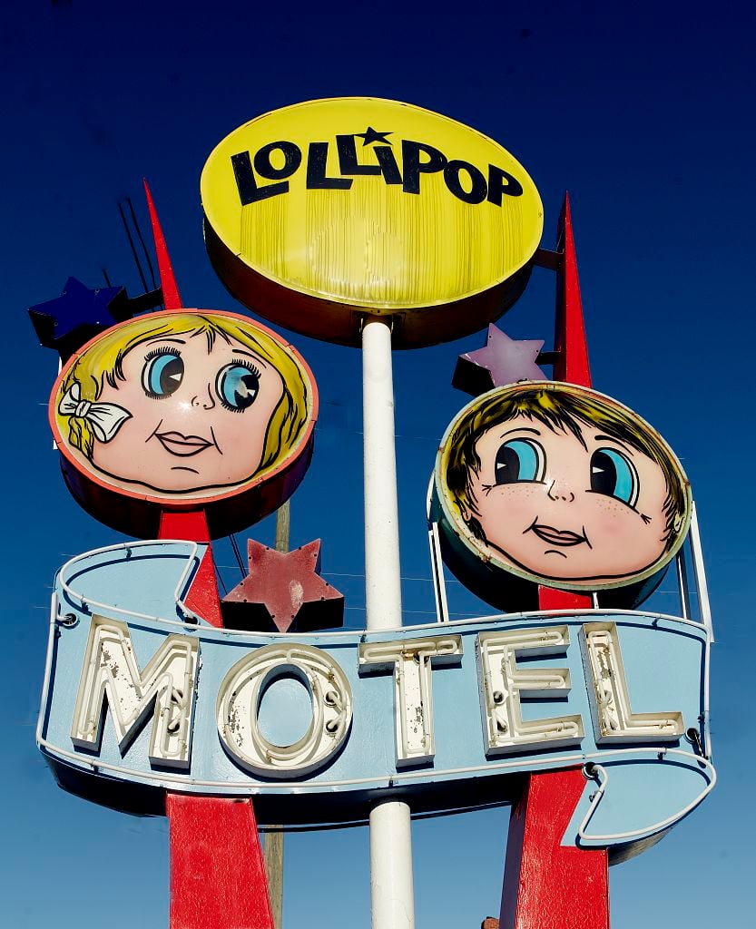 Carol M. Highsmith, Lollipop Motel sign, Wildwood, New Jersey (2006). Courtesy the Library of Congress.