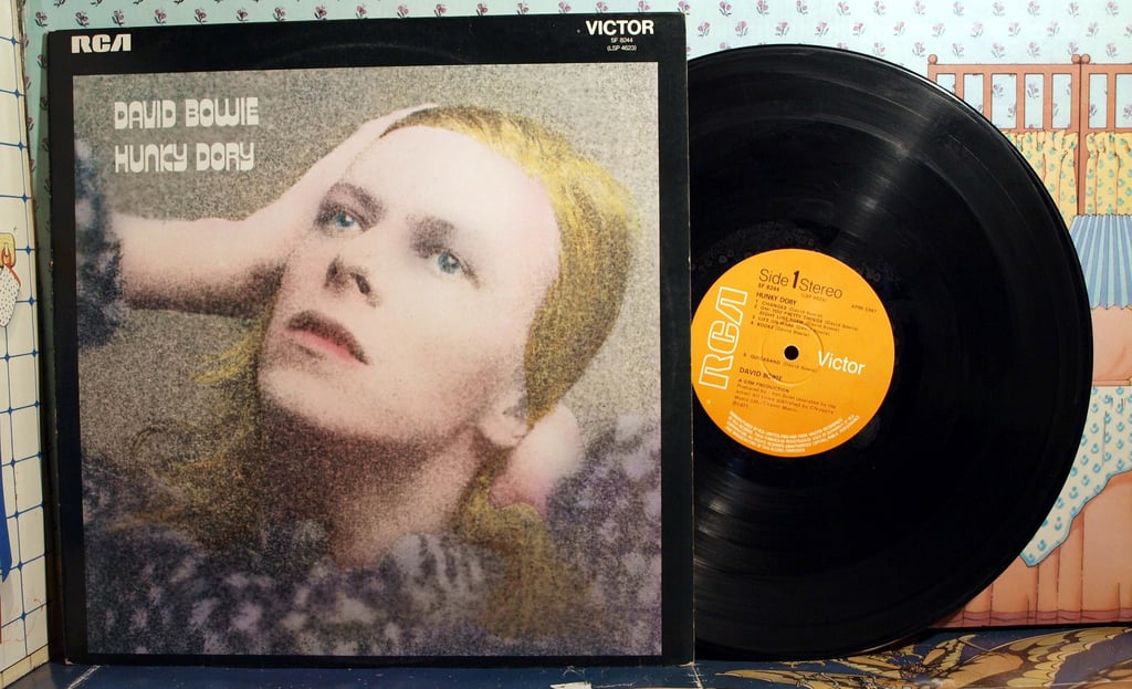 Badgreeb Records. David Bowie, Hunky Dory (2011). Courtesy of Flickr via Creative Commons.