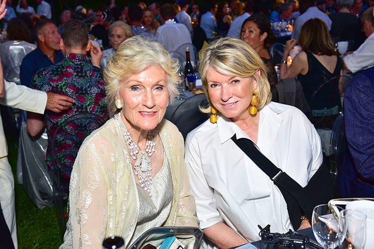 Molly Chappellet and Martha Stewart at the The LongHouse Reserve 2016 Jubilee Year Summer Benefit. Courtesy of Sean Zanni, © Patrick McMullan.