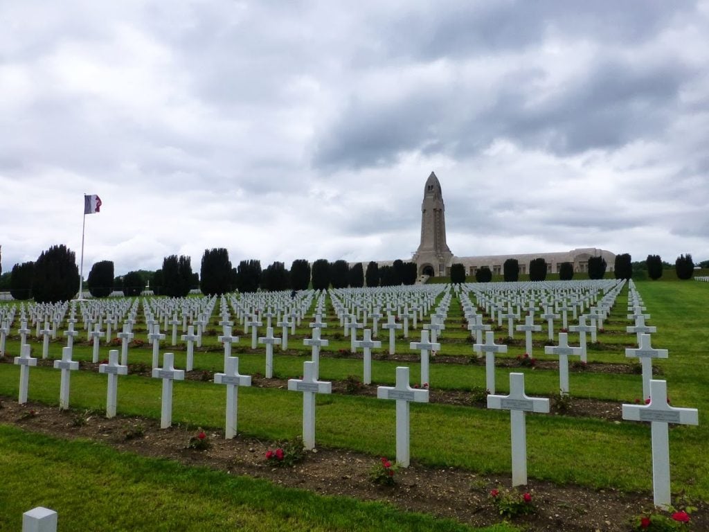 The Douaumont ossuary. Photo by Paul Arps, Creative Commons Attribution 2.0 Generic license.
