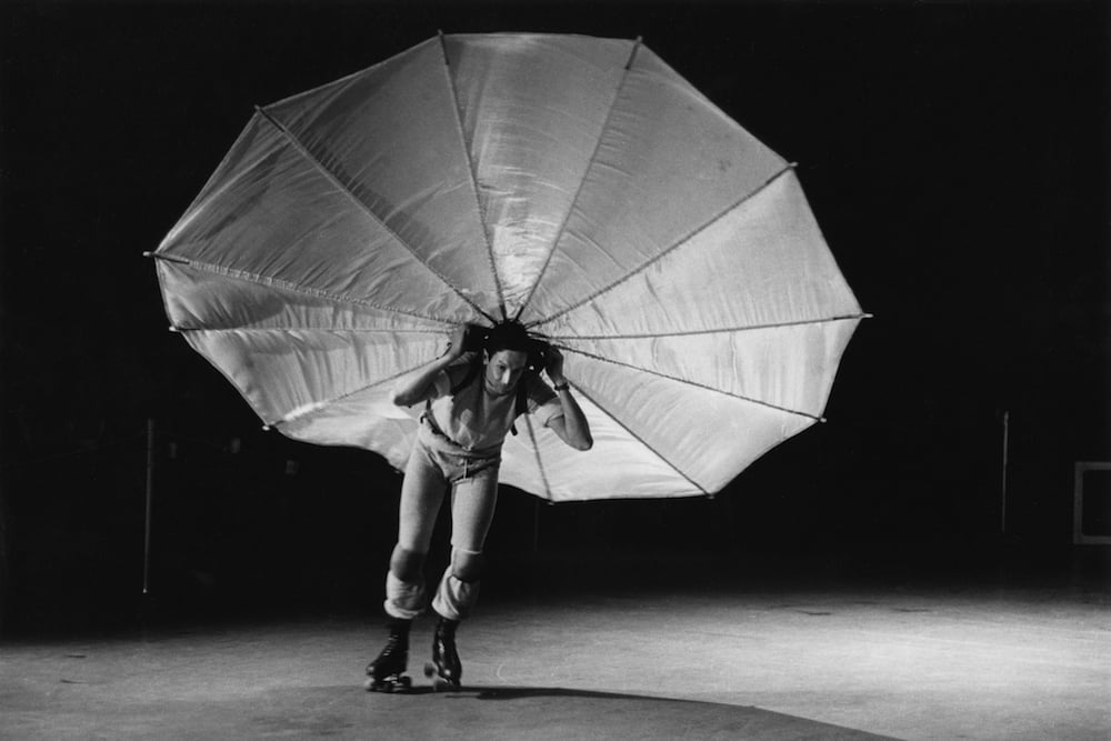 Robert Rauschenberg, Pelican (1963). First performed at Concert of Dance no. 5, an evening of performances by Judson Dance Theater, Pop Festival, Washington D.C., 9 May 1963. Photo Peter Moore The Robert Rauschenberg Foundation, New York ©Barbara Moore.