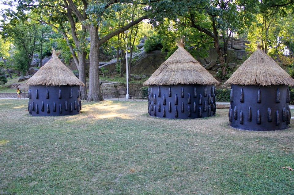 Simone Leigh, A particularly elaborate imba yokubikira, or kitchen house, stands locked up while its owners live in diaspora, The Studio Museum, New York, 2016. Courtesy the artist, Luhring Augustine, New York, Studio Museum in Harlem, New York, NYC Parks, and Marcus Garvey Park Alliance