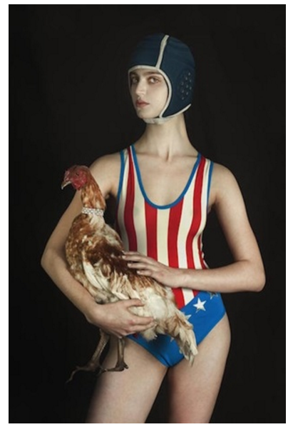 Romina Ressia, The woman and the Hen (2015). Courtesy of Laurent Marthaler Contemporary.