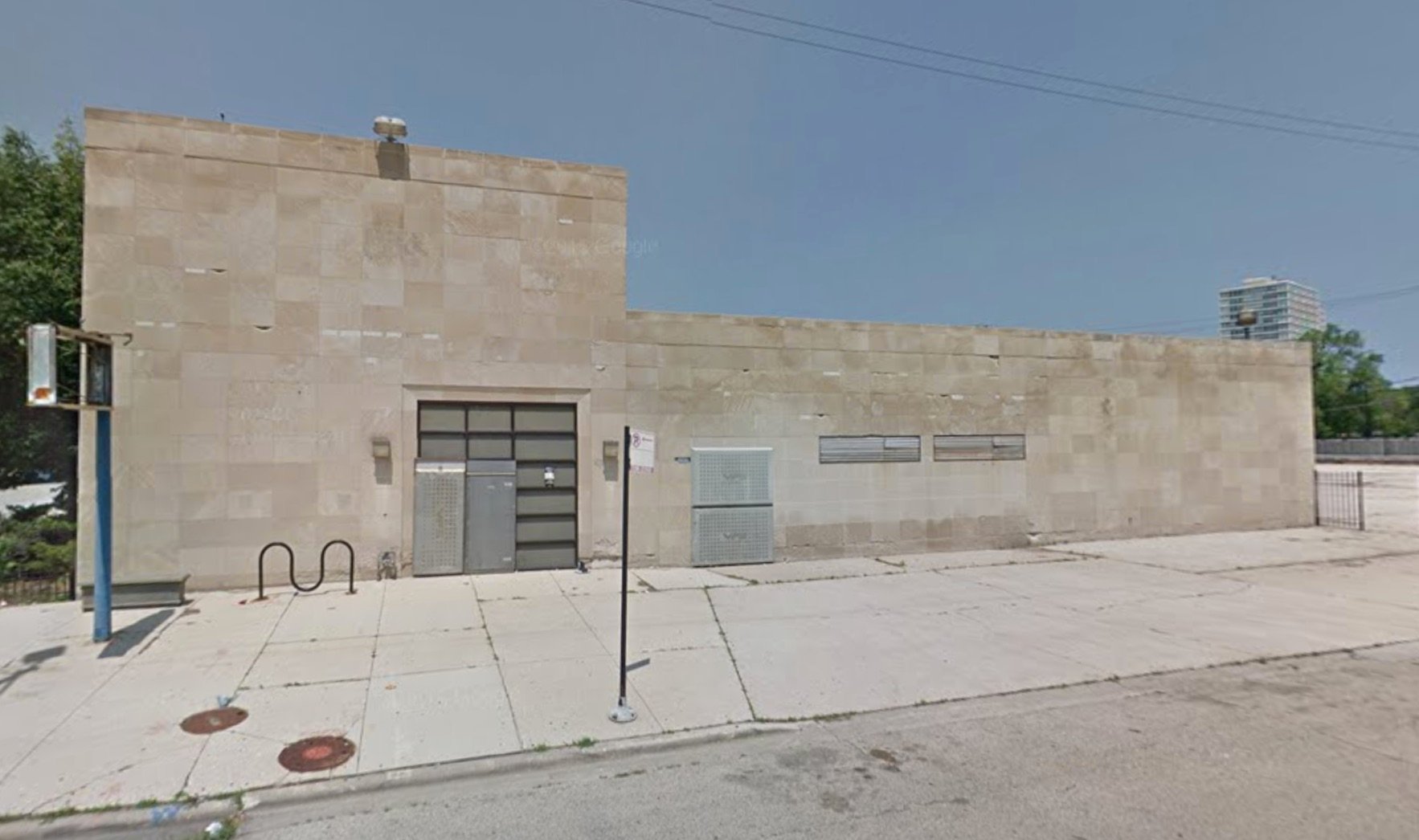 The police station in the district of Douglas, Chicago. Courtesy of Google Maps. 
