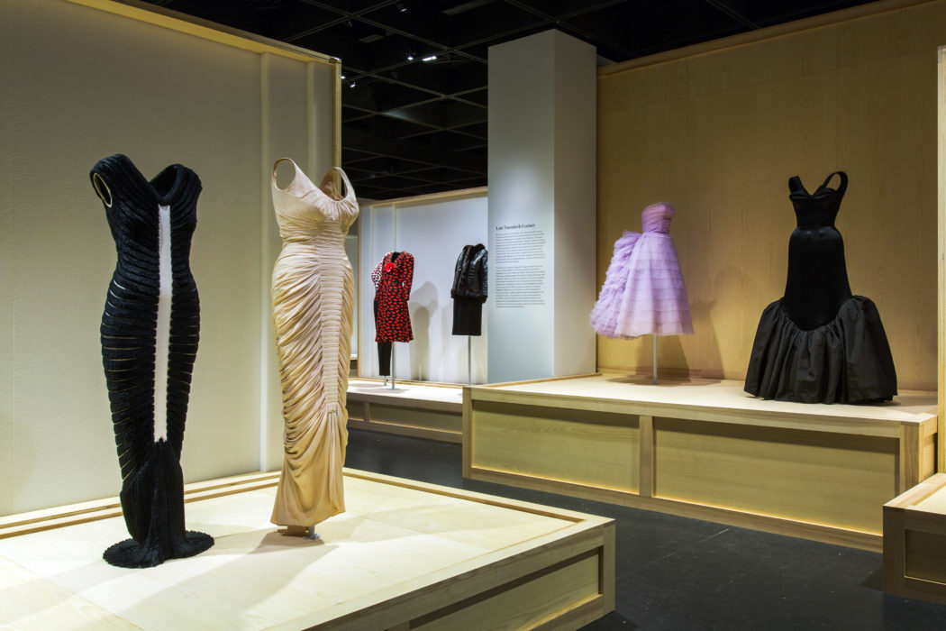 'Masterworks: Unpacking Fashion' Amazes at Costume Institute | artnet News