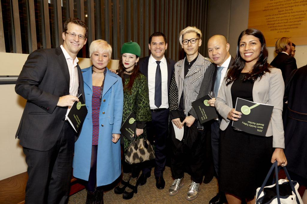 Guests at the Japan Society’s 2016 Gallery Benefit Auction. Courtesy of the Japan Society.