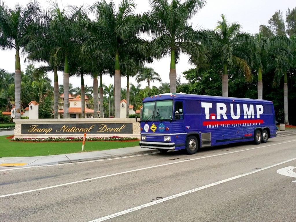 The T.rutt bus outside of Trump country club in Coral Gables. Image courtesy T.rutt.