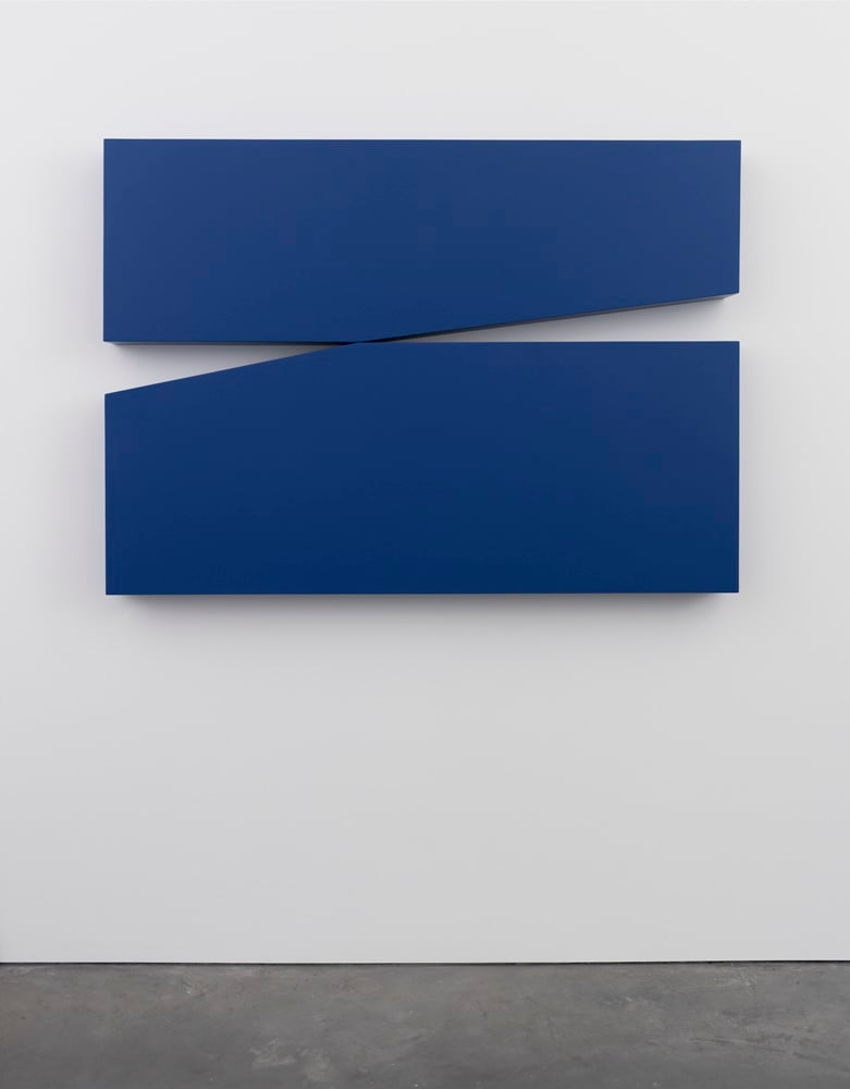 Carmen Herrera, <i> Untitled Estructura (Blue)</i>, 1966/2015. Courtesy Lisson Gallery.