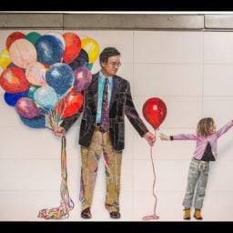 Vik Muniz, Perfect Strangers (detail) at the 72nd stop on the new 2nd Avenue subway line. Courtesy of Governor Cuomo's office.