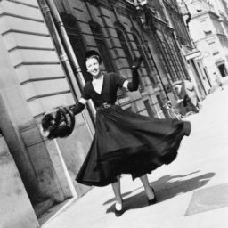 Christian Dior Diorama dress, autumn−winter 1947 haute couture collection. Courtesy of Sante Forlano.