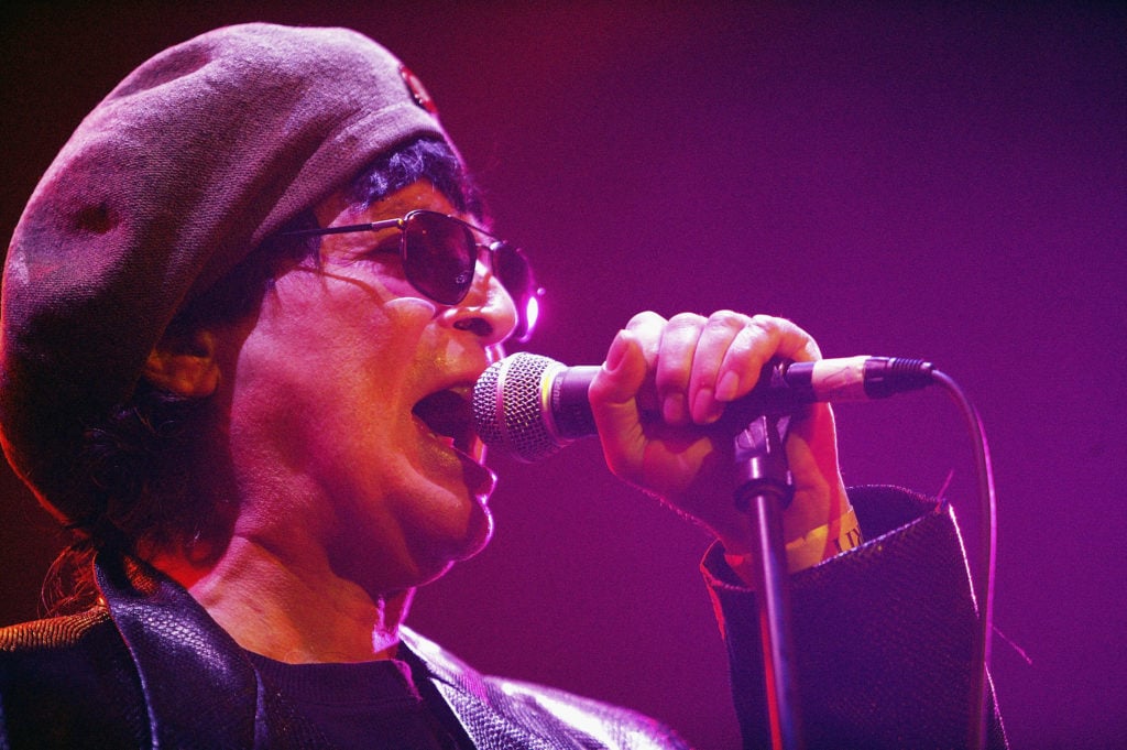 Alan Vega performs in 2004 in New York City. Photo by Scott Gries/Getty Images.