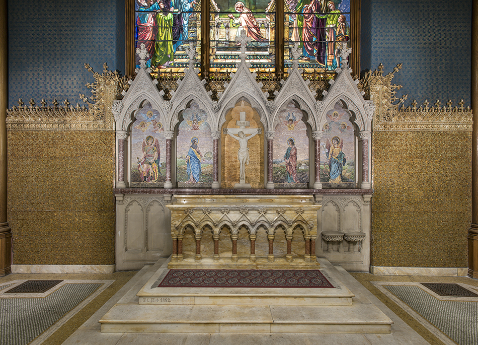 Reredos (1891). Tiffany Glass Company or Tiffany Glass and Decorating Company, designed by Jacob Adolphus Holzer for St. Paul’s Episcopal Church, Troy, New York. Courtesy of the Corning Museum of Glass.