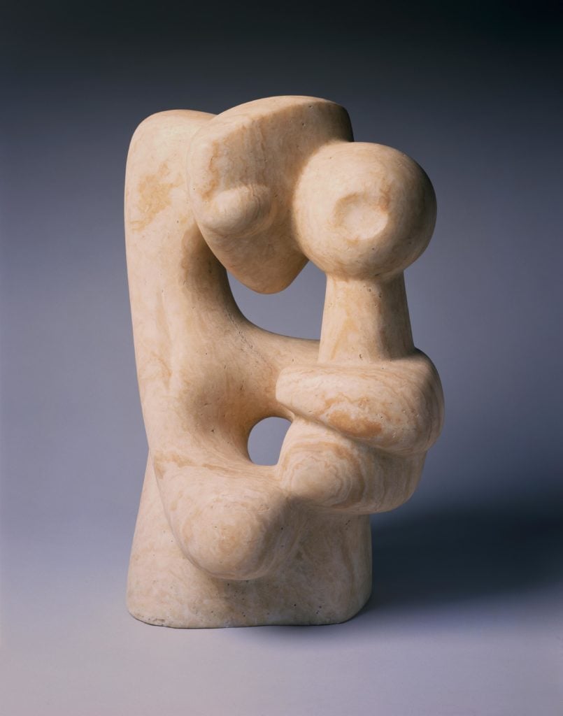 Isamu Noguchi. Mother and Child (1944–47). Courtesy of Kevin Noble © the Isamu Noguchi Foundation and Garden Museum, New York/ARS.