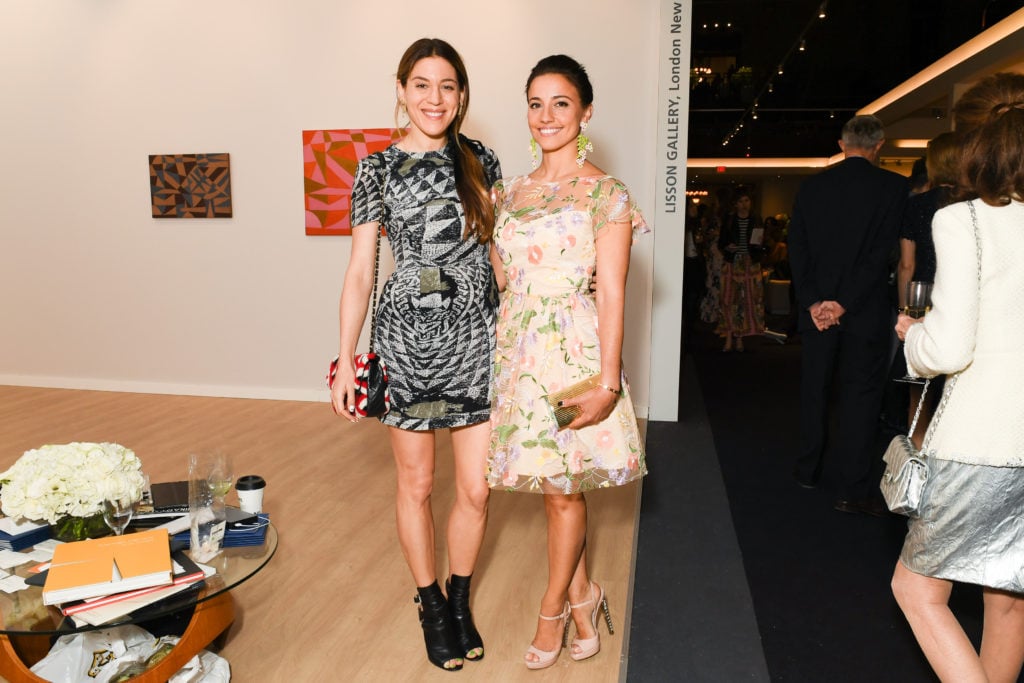 Dani Stahl and Shoshanna Lonstein Gruss at the opening night of TEFAF New York Spring. Courtesy of TEFAF.