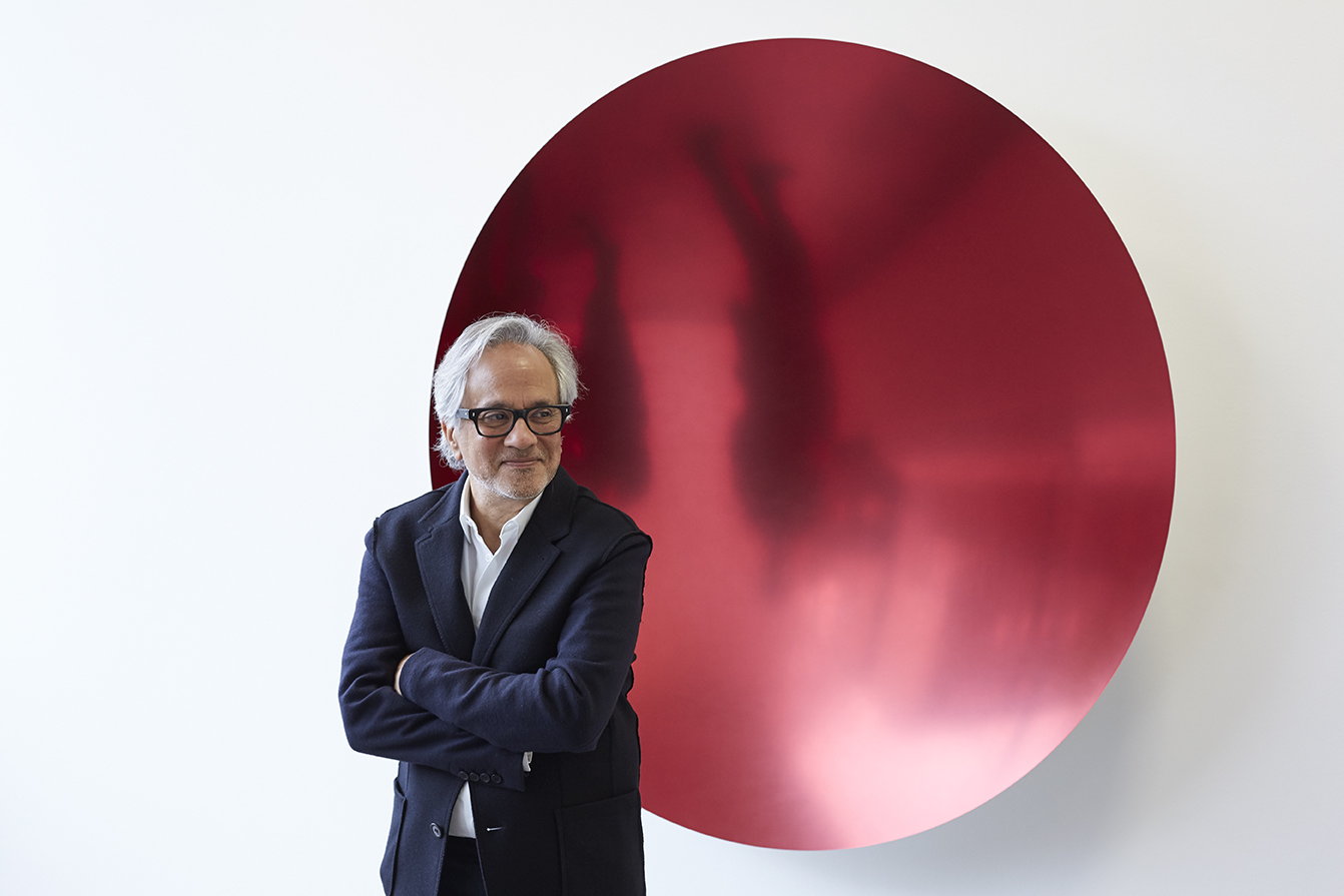 At Lisson, Anish Kapoor Unveils A Monumental Bloody Mess | artnet News1342 x 895
