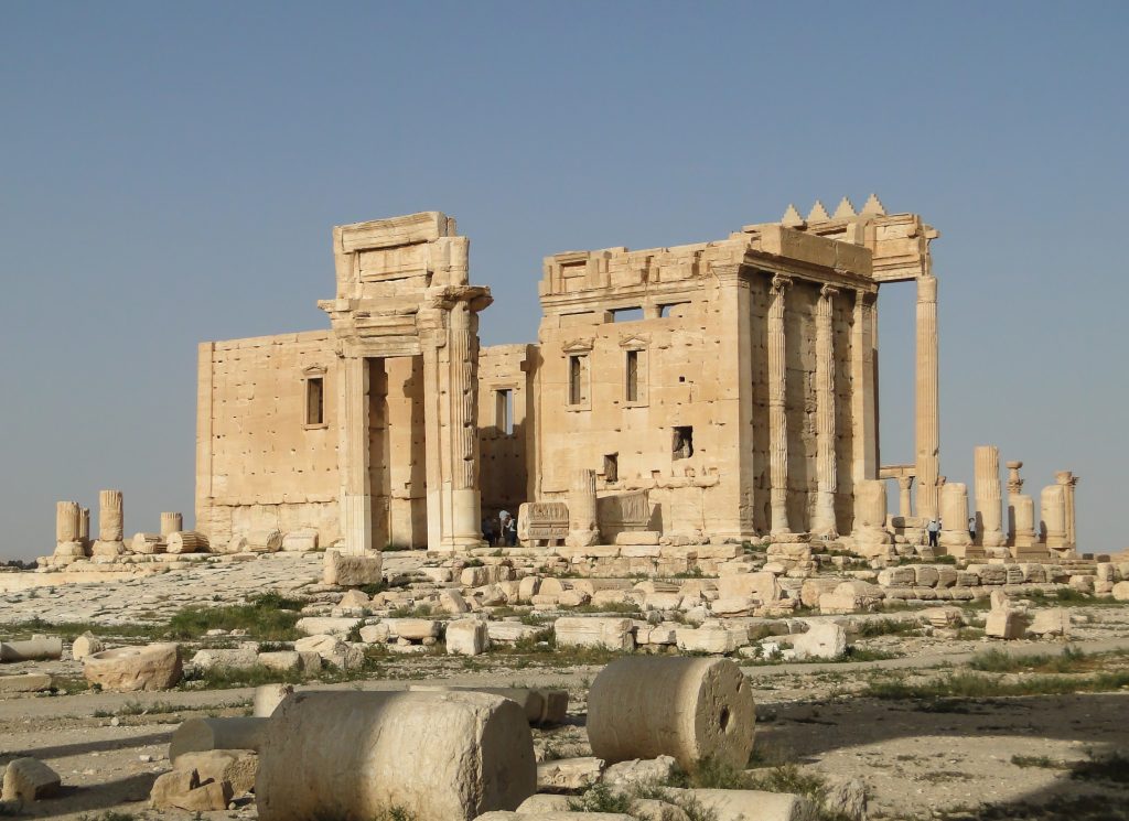 The Temple of Bel in Palmyra, Syria, before its destruction. Photo by Bernard Gagnon, Creative Commons Attribution-Share Alike 3.0 Unported, 2.5 Generic, 2.0 Generic and 1.0 Generic license.