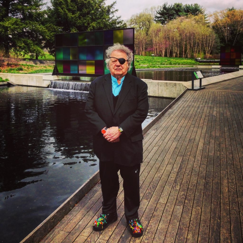 Dale Chihuly at the New York Botanical Garden. Courtesy of Sarah Cascone.