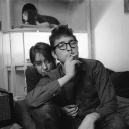 Ted Russell, Bob Dylan and Suze Rotolo. Courtesy of Ted Russell/Polaris/Steven Kasher Gallery.