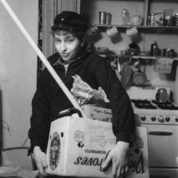 Ted Russell, Bob Dylan in the kitchen of his first New York apartment, on West 4th Street. Courtesy of Ted Russell/Polaris/Steven Kasher Gallery.