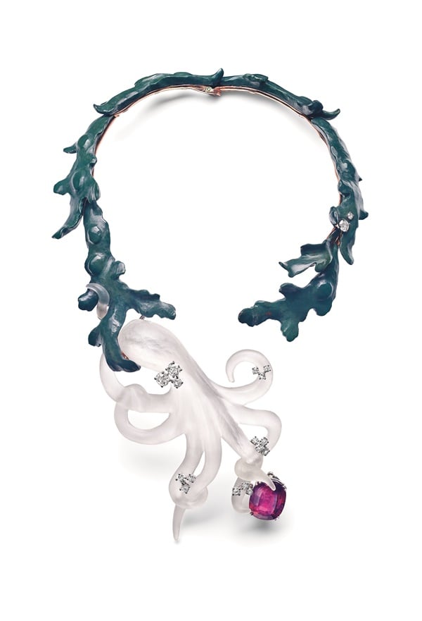 Chaumet, Octopus necklace with diamonds, jasper, and rubellite (1970). Collection of Her Royal Highness Princess de Bourbon des Deux Siciles.
