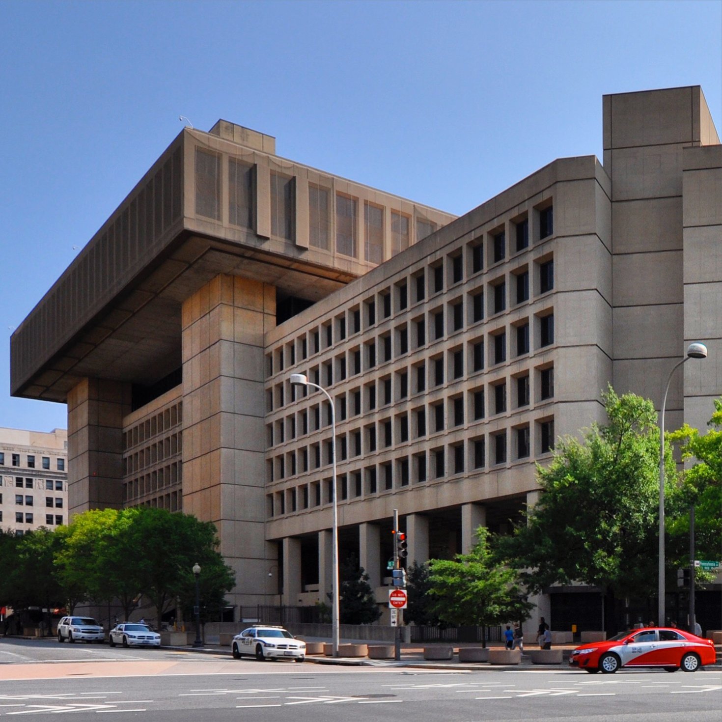 Smash the FBI Building and Stonehenge Will Be Next | artnet News