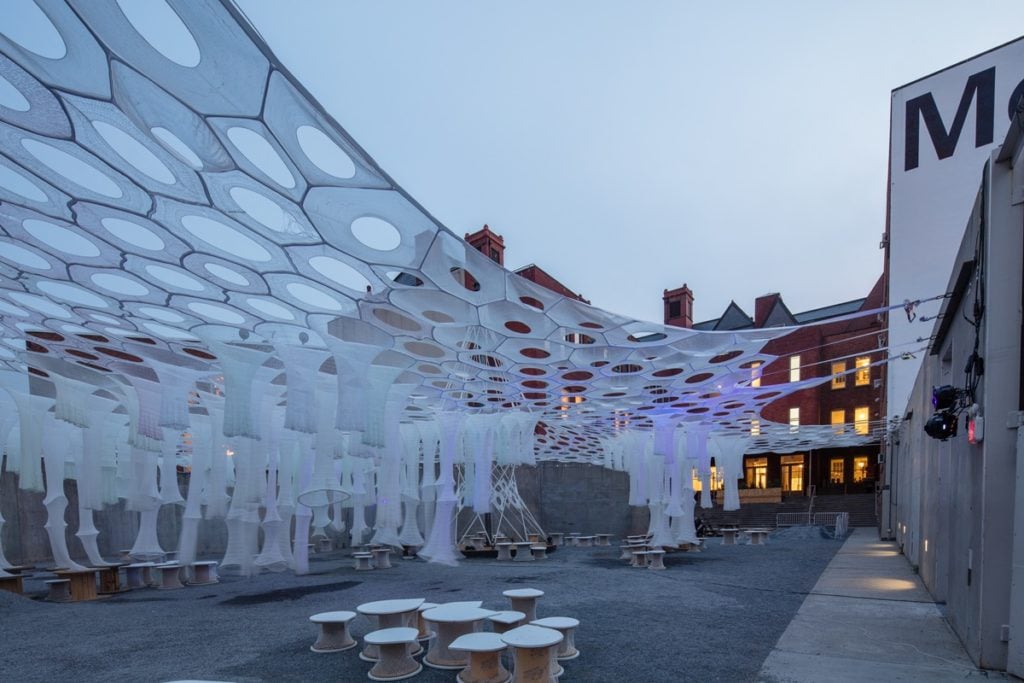 <i>Lumen</i> by Jenny Sabin Studio for The Museum of Modern Art and MoMA PS1’s Young Architects Program 2017. Image courtesy MoMA PS1. Photo by Pablo Enriquez.