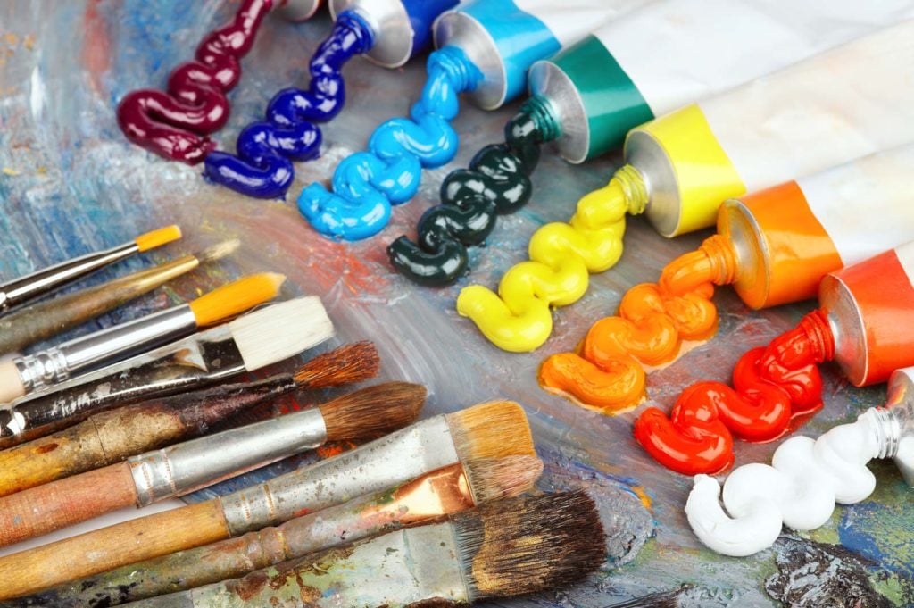 Art supplies are often available in animal product-free options. Image © Dmitry Pichugin/Fotalia.