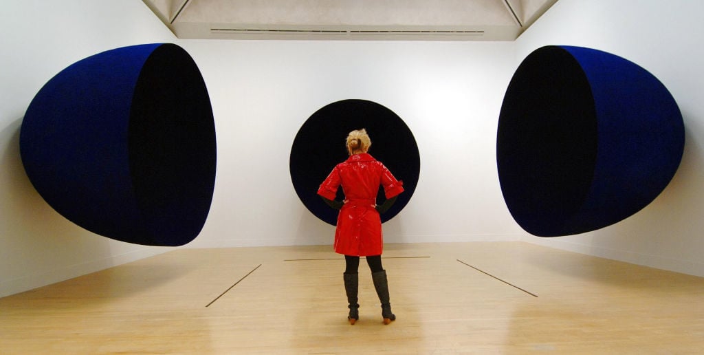 Anish Kapoor's <em>Untitled</em>, an illusory art work in fiberglass, won the 1991 Turner Prize. (Photo by Fiona Hanson - PA Images/PA Images via Getty Images)