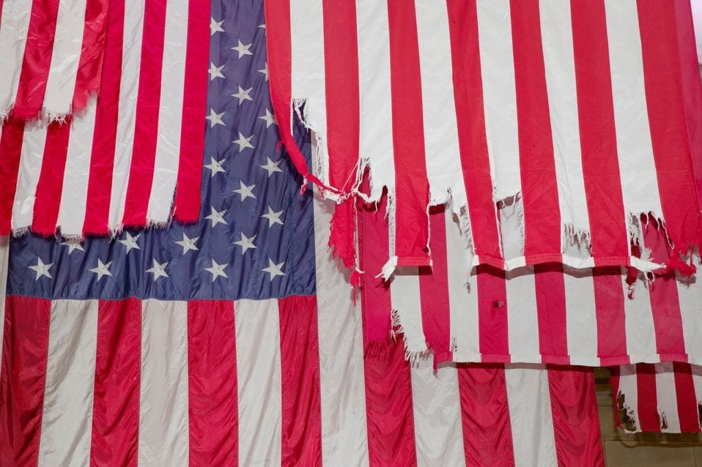 “Mel Ziegler: A Living Thing – Flag Exchange” at Federal Hall. Courtesy of Guillaume Ziccarelli.