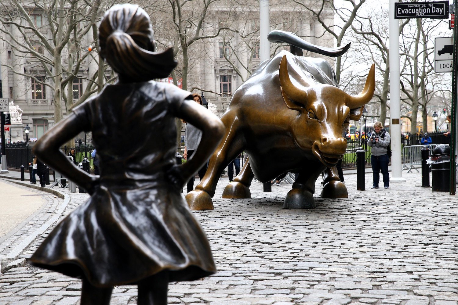 A Bunch of Bull? Wall Street Firm Behind 'Fearless Girl' Settles Gender