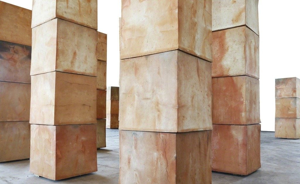 View of Bosco Sodi’s clay cubes at Fundación Casa Wabi, Oaxaca Mexico. Courtesy of Paul Kasmin Gallery and photographer Michel Zabé.