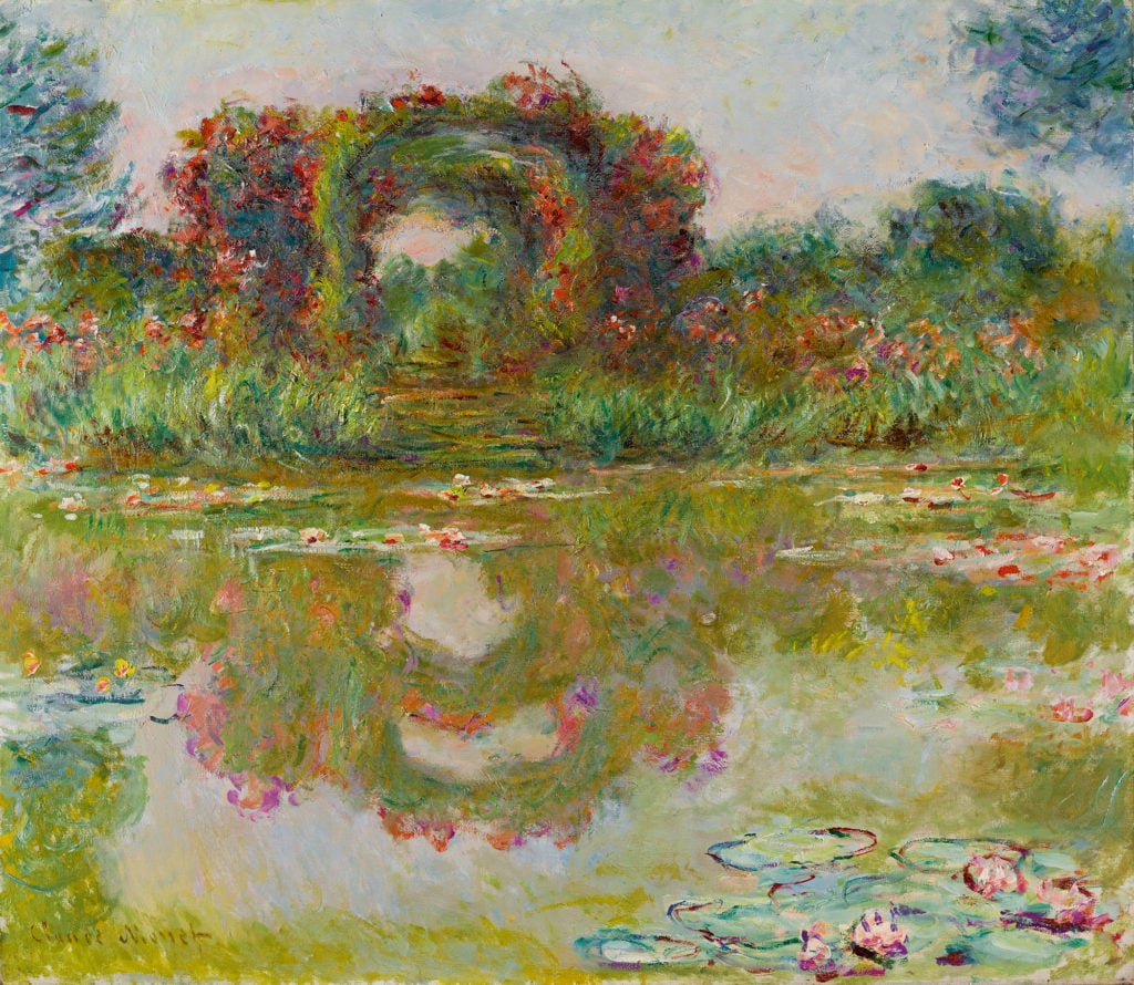 Claude Monet's <i>Les Arceaux de roses, Giverny</i> (1913). Courtesy of Sotheby's. 