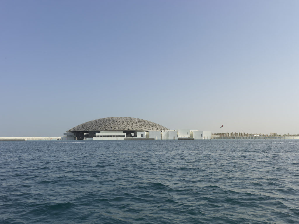 Louvre Abu Dhabi exterior view, (2017). © Louvre Abu Dhabi. Photo by Roland Halbe.