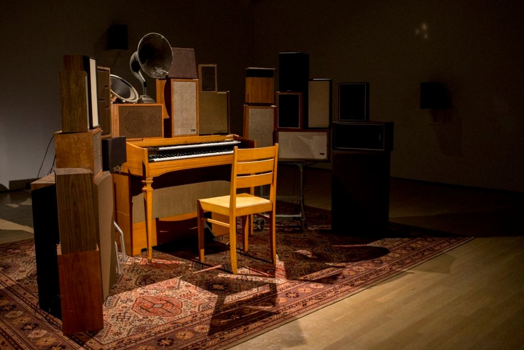 Janet Cardiff and George Bures Miller's The Poetry Machine (2017). Courtesy Luhring Augustine, New York; Fraenkel Gallery, San Francisco, and Koyanagi Gallery, Tokyo. All poetry written and performed by Leonard Cohen from Book of Longing, published 2006 by McClelland and Stewart. Courtesy of the Musée d’art contemporain de Montréal.
