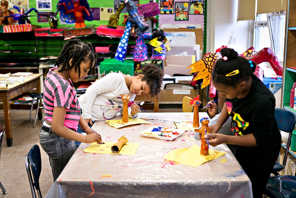 Students working at Studio in a School. Photo courtesy of Studio in a School © Mindy Best. 