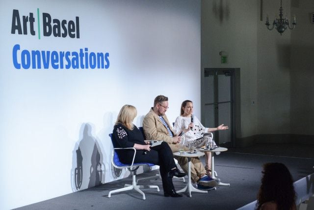 Mary Louise Schumacher, Ossian Ward, and Sarah Douglas on the panel “The Privatization of Art Journalism” at Art Basel in Miami Beach 2017. Image courtesy Art Basel.