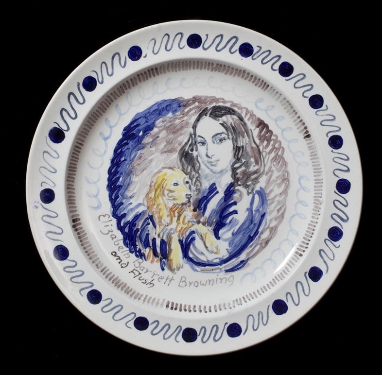 Vanessa Bell and Duncan Grant, <em>The Famous Women Dinner Service</em>, Elizabeth Barrett Browning (c. 1932–34). Photo courtesy Piano Nobile/Robert Travers Works of Art Limited.